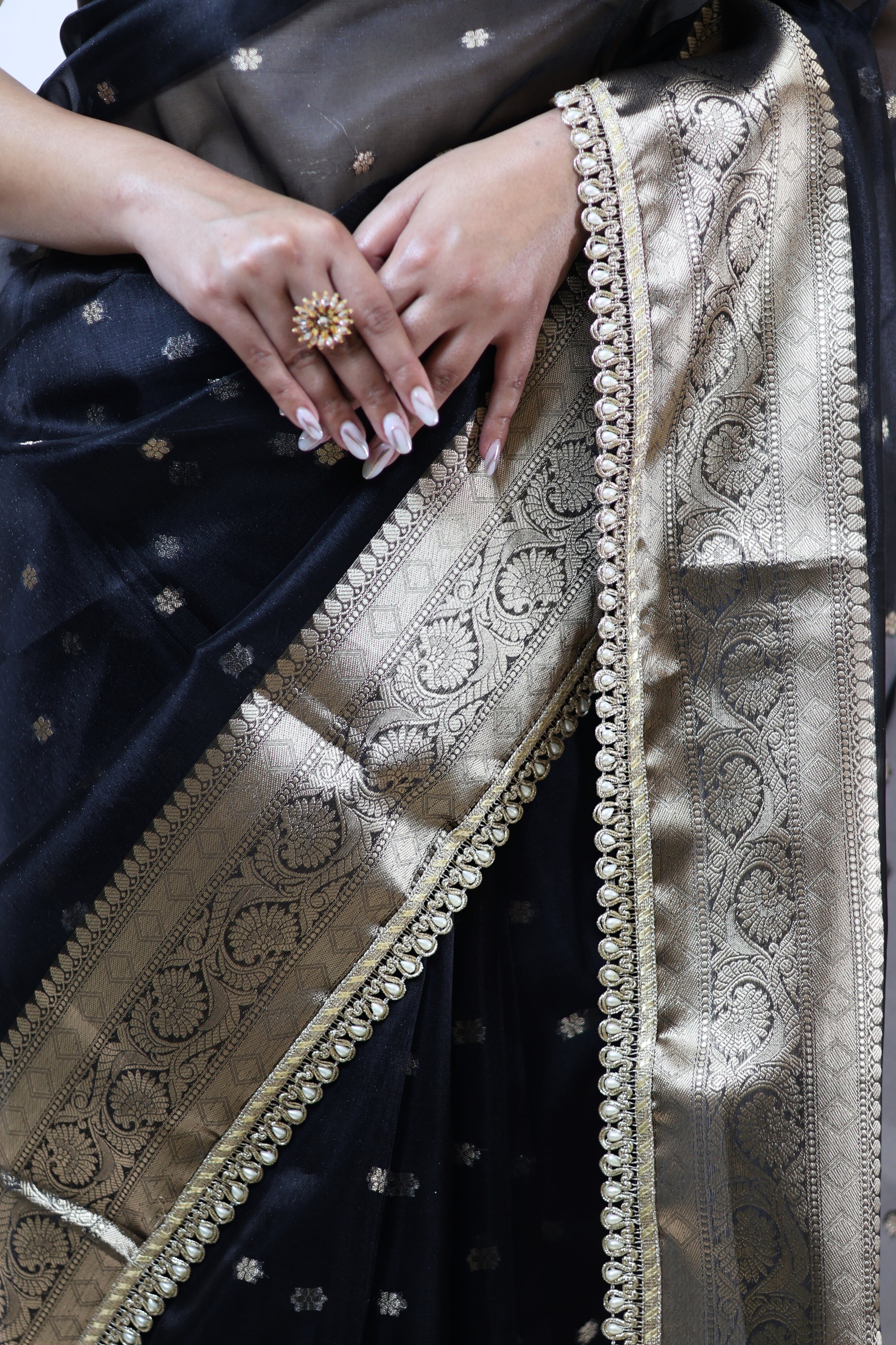 Luxury Soft Tissue Silk Saree with Designer Buti & Premium Lace Border