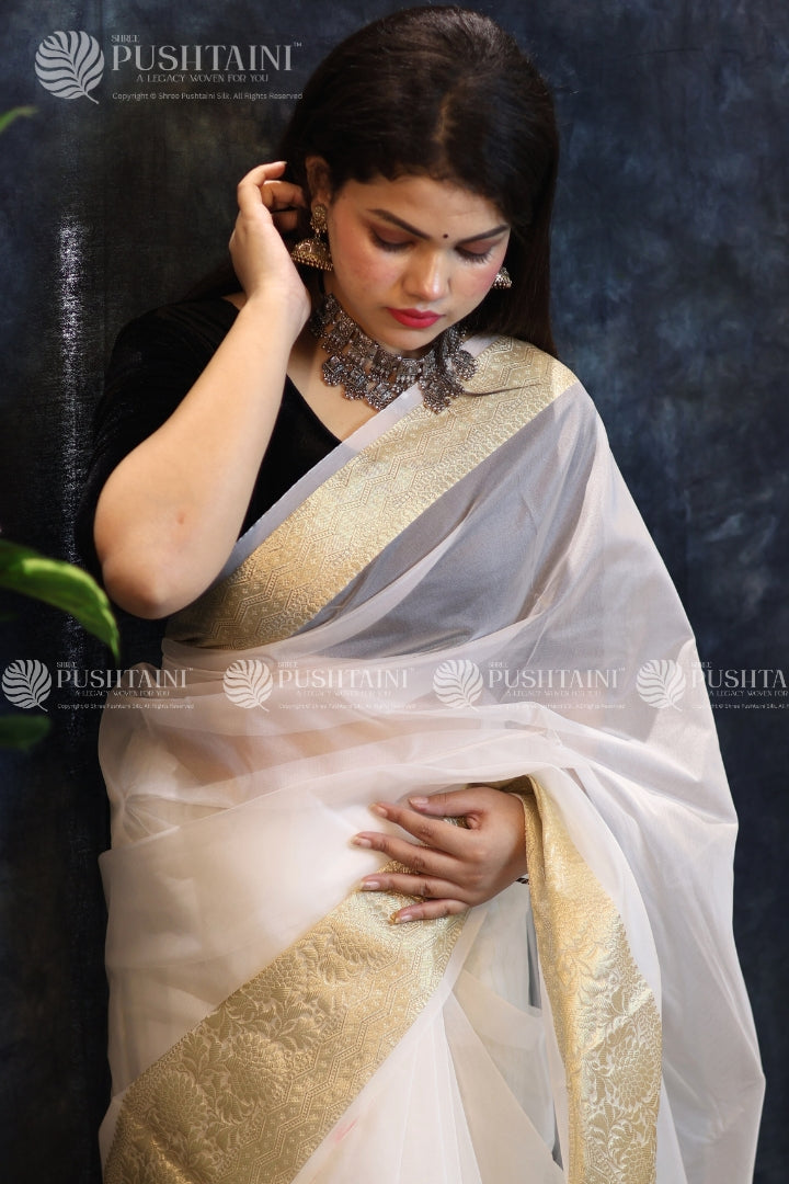White Colour Anchal border Saree