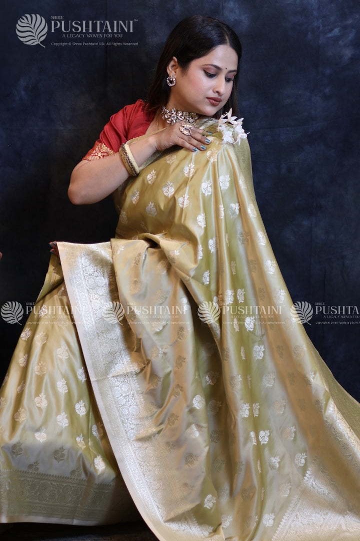 Elegant Gold Banarasi Mashru Silk Saree